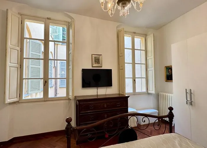 La Fiorita Apartament *