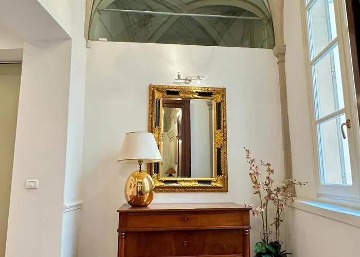 Apartament La Fiorita - Manu Maison *